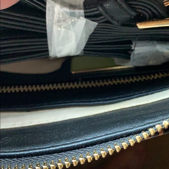 Deux Lux dreamer messenger crossbody bag - Picture 8 of 8